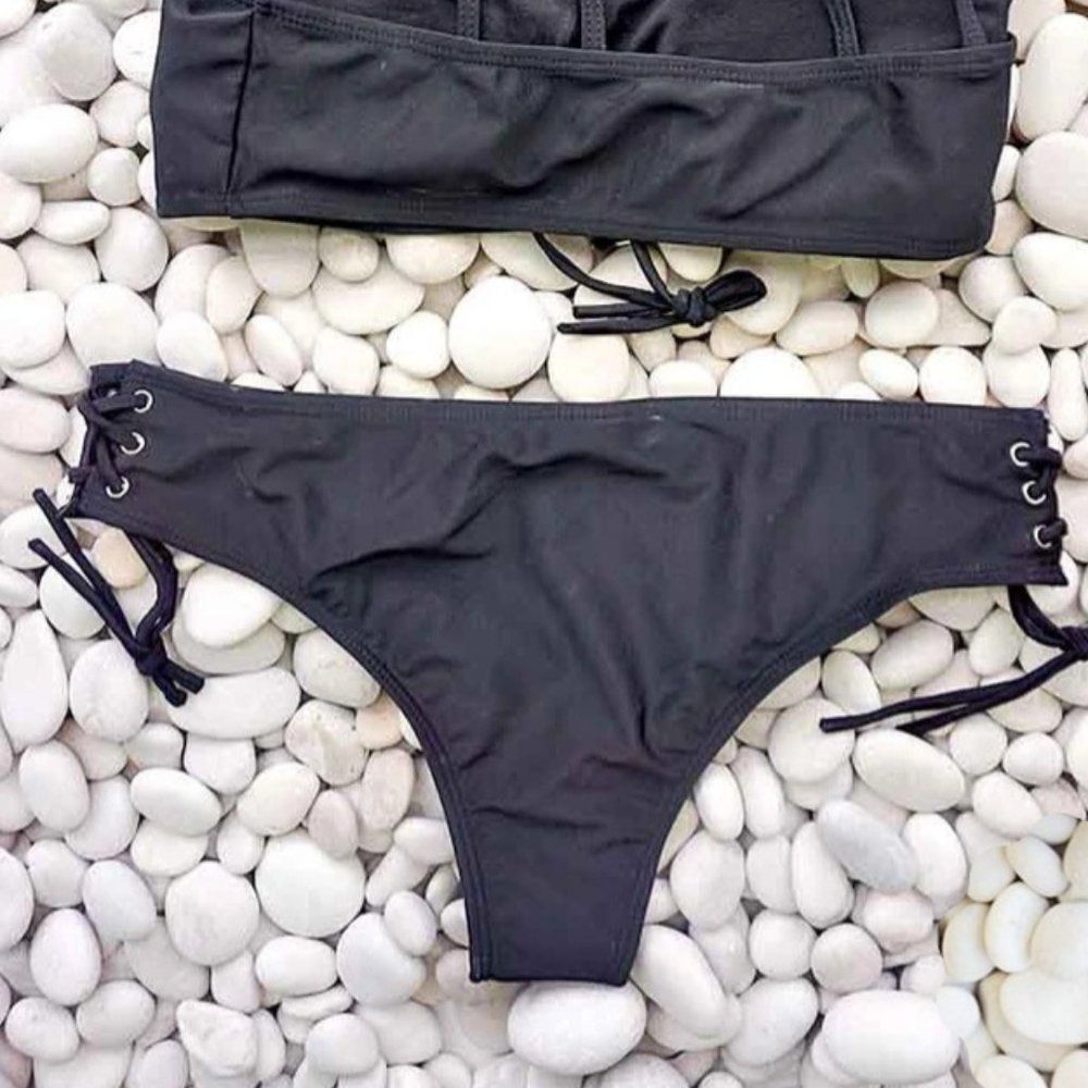 Lace Up Front Racer Bikini Swimsuit Two Piece Set - Picture 11 of 11
